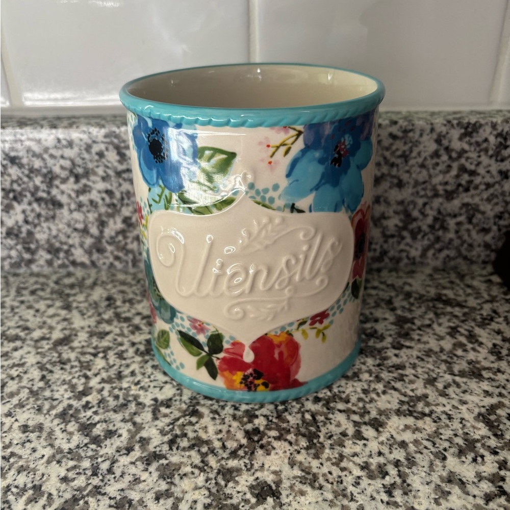 Floral Utensil Holder